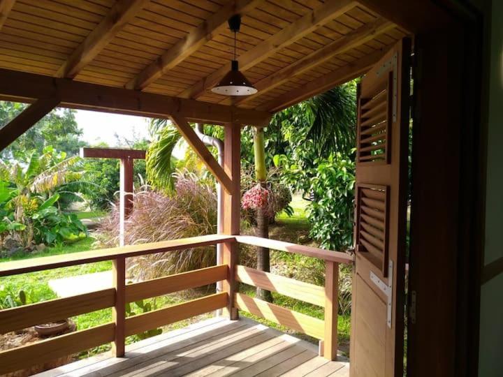 Villa Un Cosy Sous Le Vent Gourbeyre Exterior foto