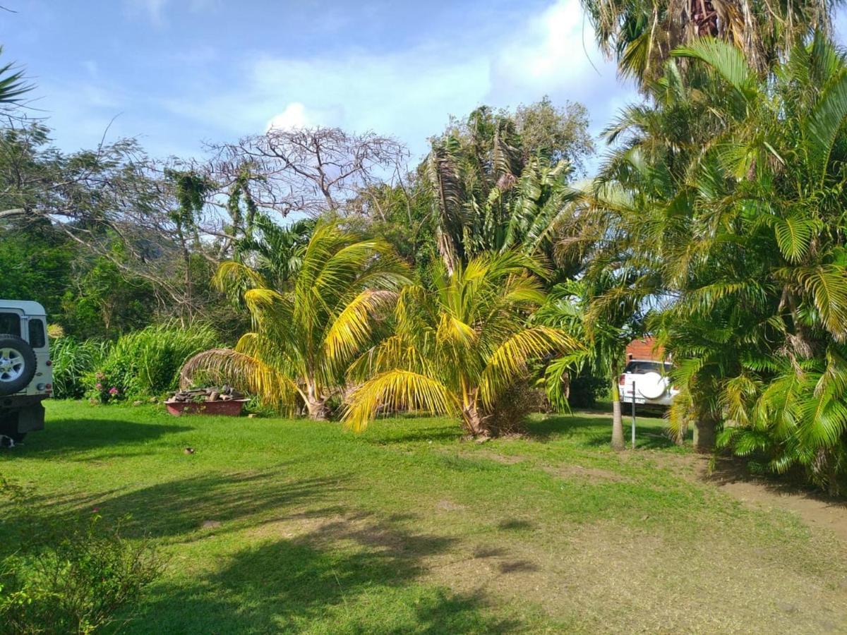 Villa Un Cosy Sous Le Vent Gourbeyre Exterior foto